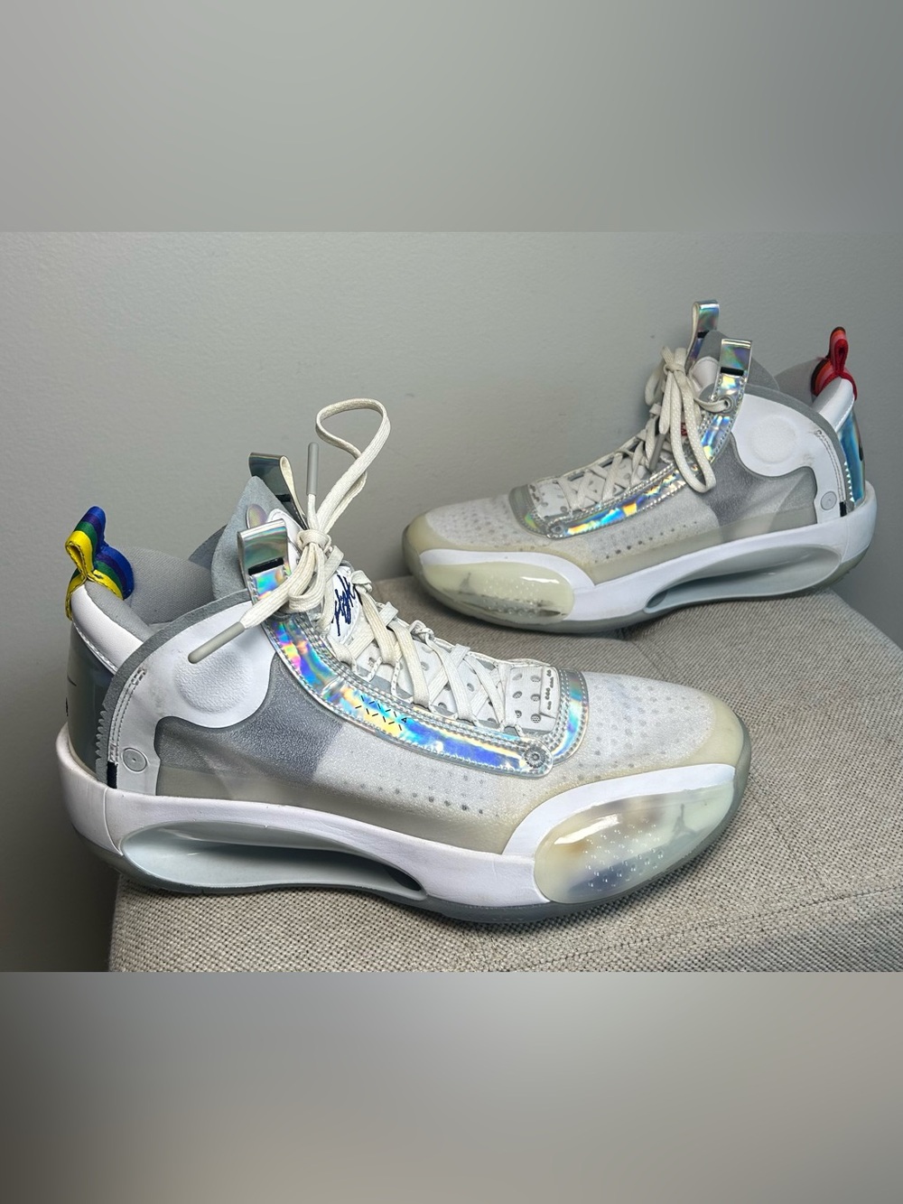 Nike Jordan 34 Unite Sneakers Men's Size 9 AR3240-101 Shoes White Iridescent